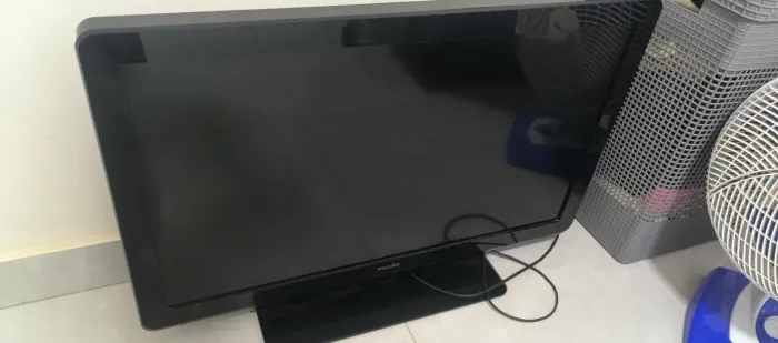 TV Phillips 32" polegadas 