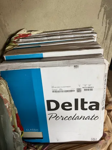 Porcelanato Delta Dallas Gray 70x70 Acetinado, Cinza Claro, Novo (50 peças)