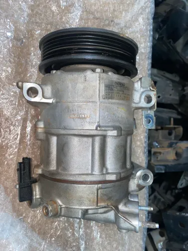 Compressor de Ar Condicionado Peugeot 408 Código : * Denso