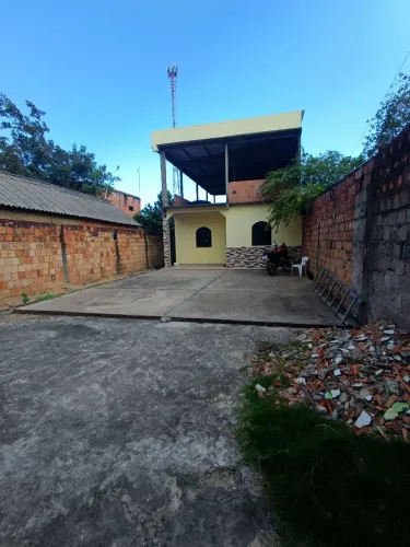 //Casa Residencial ou Comercial no Jorge Teixeira 