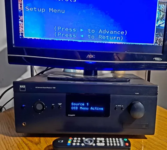 RECEIVER NAD T 757 7.1 110w HDMI  "hi-end" c/ controle <br>Acesse: WWW.BASSOFFICEHT.COM.BR