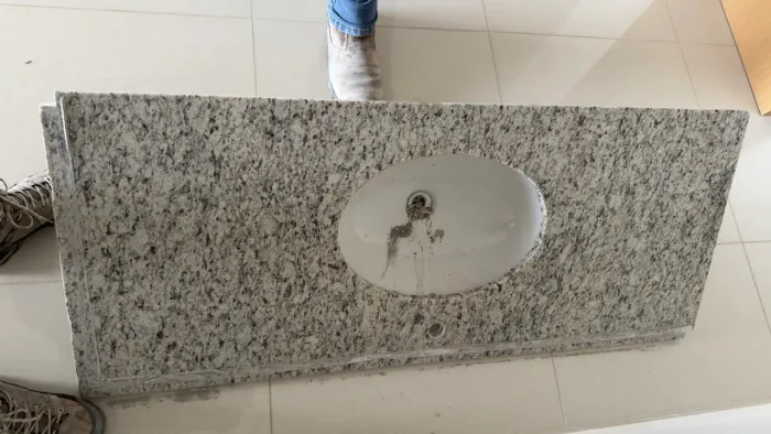 Bancada banheiro com cuba Deca 