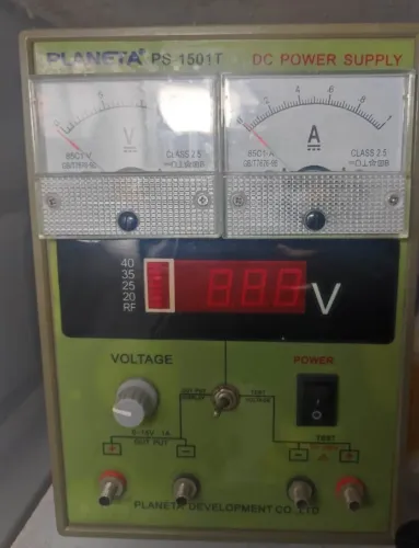 Fonte de Bancada Funcionando Perfeitamente