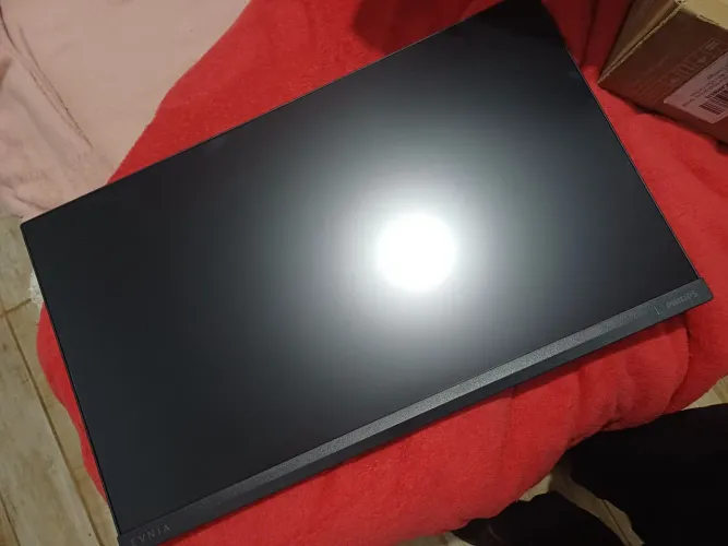 MONITOR GAMER NOVO 180HZ
