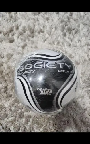 BOLA DE FUTEBOL SOCIETY PENALTY 8 CAMPO SINTÉTICO 