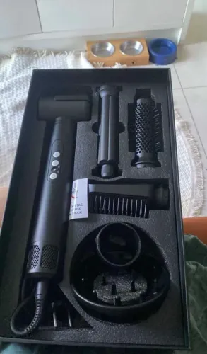 Secador tipo Dyson 7 em 1