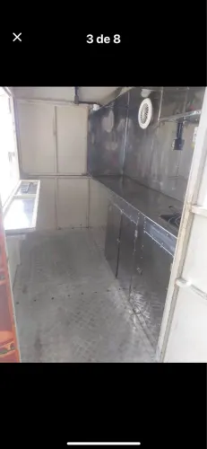 Vende-se Trailer Food Truck SOMENTE A VISTA