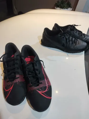 Chuteira Nike Tiempo 10 Club Society e chuteira CAMPO MERCURIAL 
