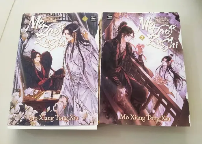Livro 01 e 02 Mo Dao Zu Shi com ilustrações exclusivas
