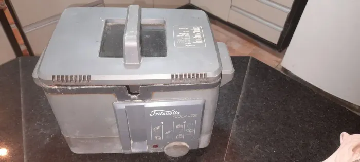 Fritadeira Elétrica Britânia Square