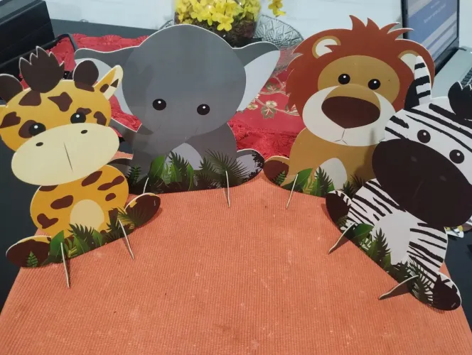 Enfeites tema safari, floresta ou animais para Festa Infantil
