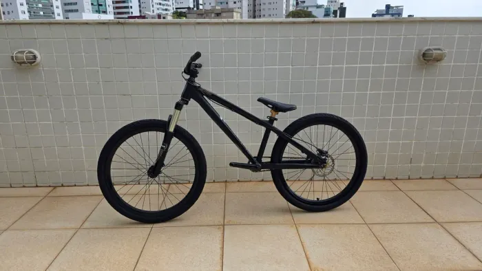 Bike de Pump track gios DJ Dirt jump 