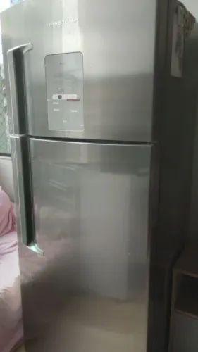 Compramos se geladeira com defeito modelo mas novo