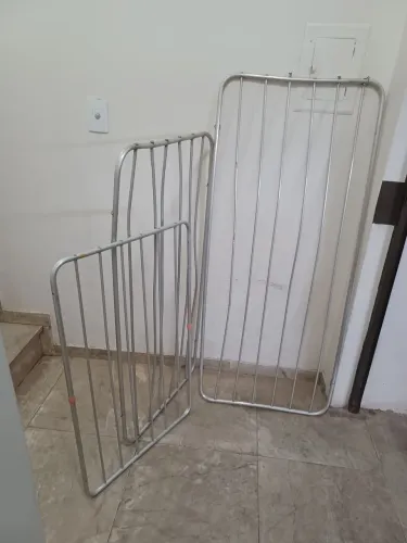 Varal de aluminio de teto cada.15,00