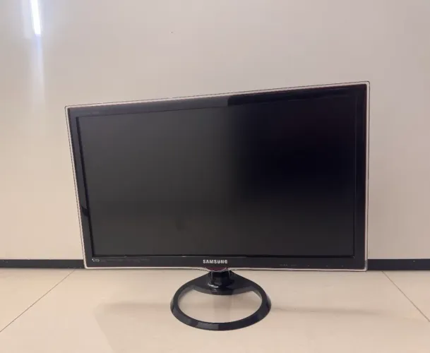 Tv/Monitor Samsung 24
