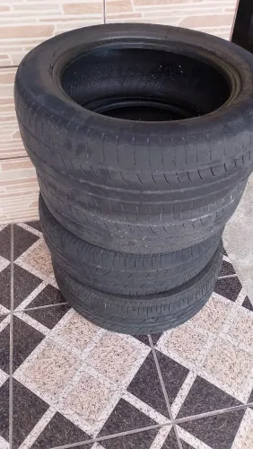 Jogo 4 pneus 205 55 R16