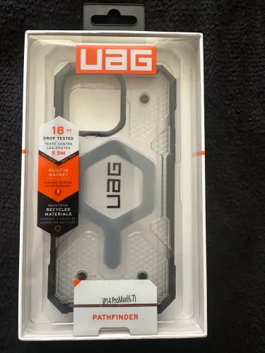 Capa UAG transparente para iPhone 14 Pro Max 