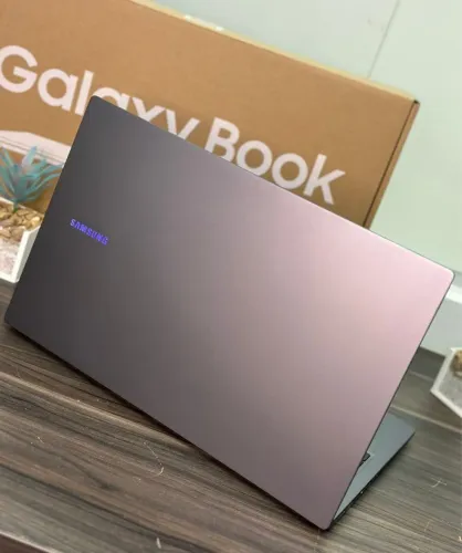 Notebook Samsung Galaxy Book4 i7 16GB 512GB w11 (Garantia 3 meses)