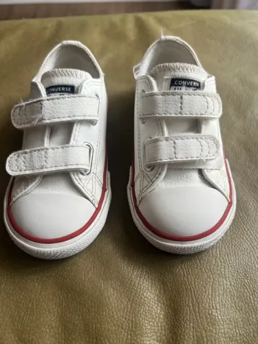 Tênis Converse All Star Infantil Nº 21 - Conforto e Estilo para os Pequenos!
