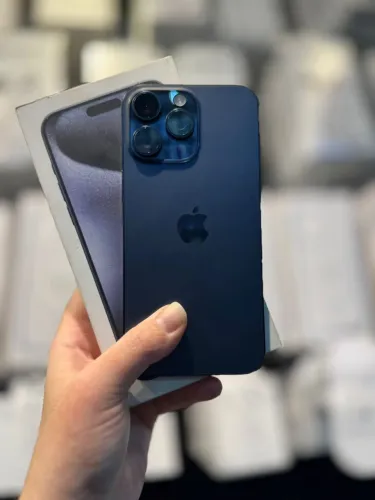 iPhone 15 pro max 256 gb - azul 