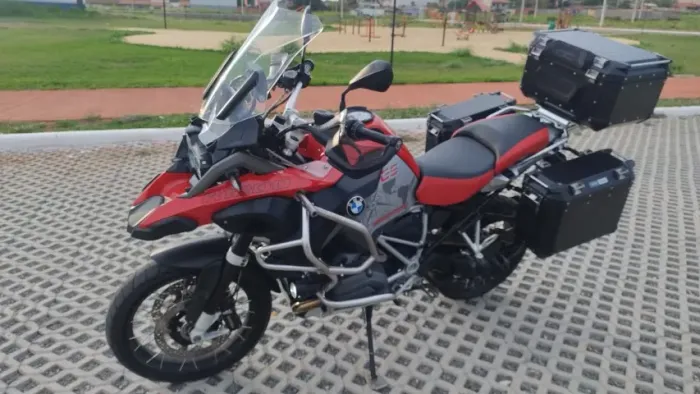 super conservada, completa com acessórios