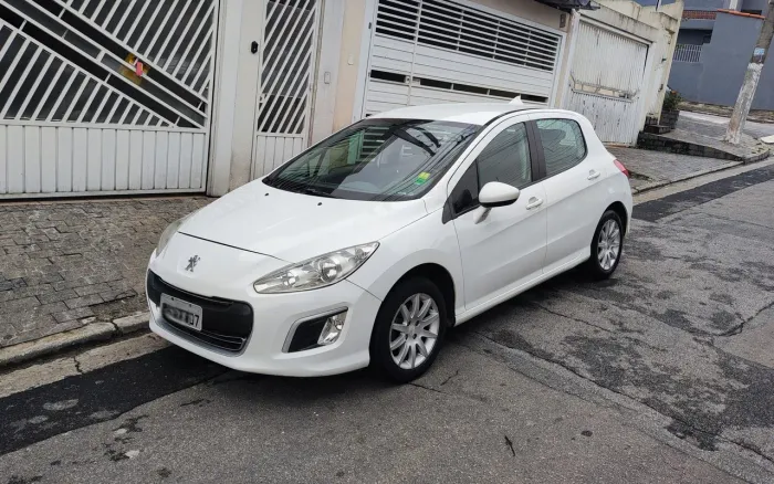 Peugeot 308 Allure 1.6 Flex 16V 5P Mec. 2013