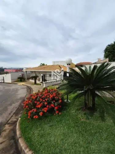 Residencial Torres de Vera Cruz - Apartamento para venda com 02 dormitórios no Centro de I
