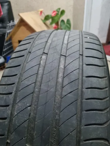 Michelin primacy 4 225/50/17