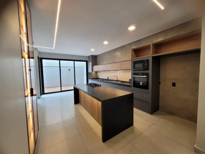 Casa completa no Condomínio Valência Turia | É aqui na Imobiliária Rosa e Rangel