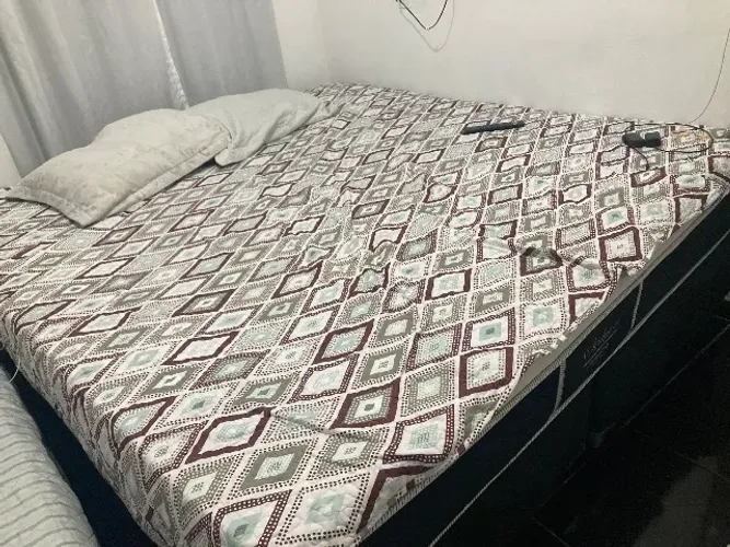 CAMA KING BEM CONSERVADA DA EUROSONO