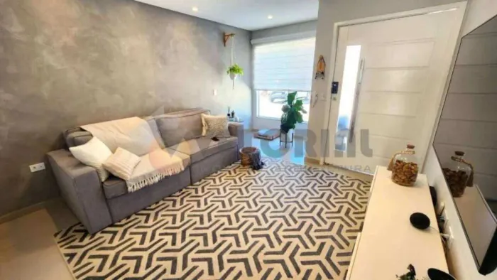 Triplex à venda em Caraguatatuba, Massaguaçu, com 2 quartos, 126m²