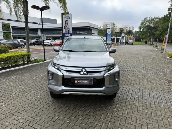 Mitsubishi L200 Triton Sport GLS 2.4 CD Diesel Aut. 2023