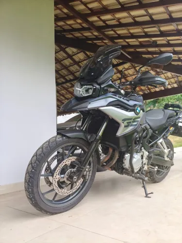 GS 750 Premium muito conservada
