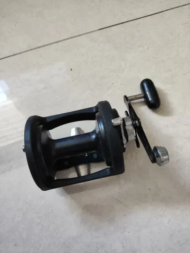 Carretilha Daiwa Sealine SL 250H
