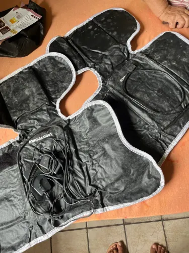 Vende-se, equipamento de terapia térmica e massagem