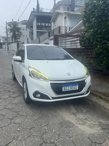 Peugeot 208 Active Pack 1.2 Flex 12V 5P Mec. 2017
