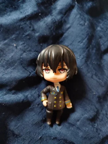 Dazai figure