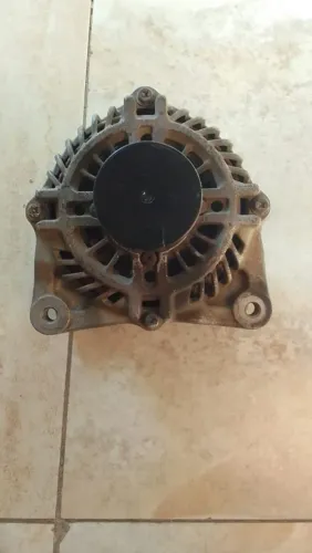 Vendo Alternador do Nissan Sentra 2013/2020 Leia