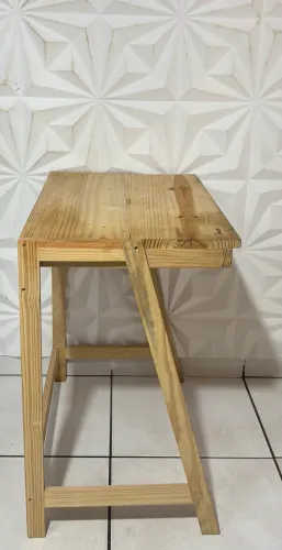 Mesa/escravinha de pinos a venda!