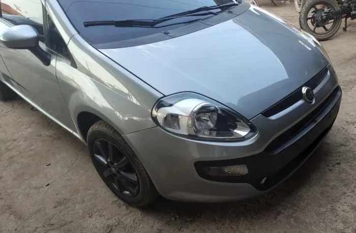 Fiat Punto Attractive 1.4 Fire Flex 8V 5P 2015