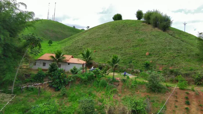 ? **OPORTUNIDADE ÚNICA EM SANTA BÁRBARA DO MONTE VERDE - MG!** ?<br>