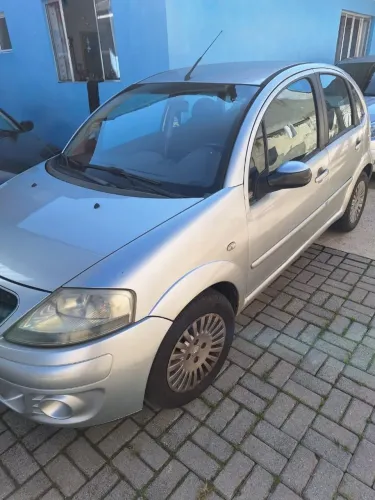 Citroen C3 GLX 1.4/ GLX Sonora 1.4 Flex 8V 5P 2011