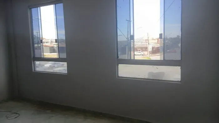 Alugo kit na Qd.301 Av.Revanto do Recanto das Emas - Brasília - DF