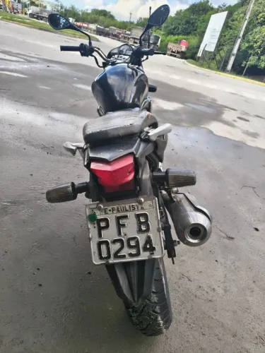 Moto CB 300
