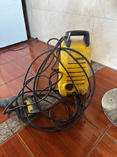 Lava jato alta pressão Karcher