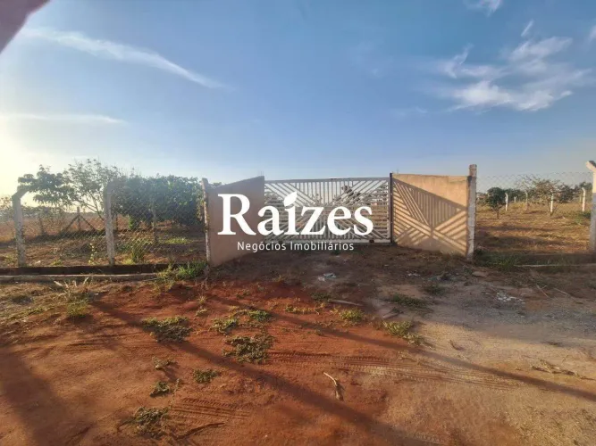 Chácara Rural em Uberlândia à venda com 2.500 m² e água individual