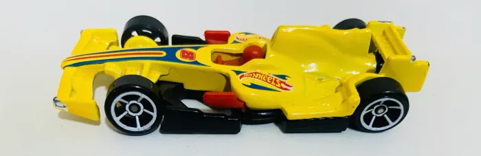 Hot Wheels F1 Racer amarelo - carrinho - brinquedo - raro
