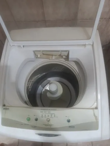 Máquina de lavar com defeito só em selecionar os programa centrífugar bem tubo eficiencia