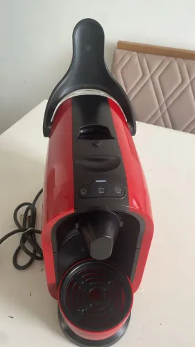 Cafeteira Três Corações Vermelha Multi Bebidas