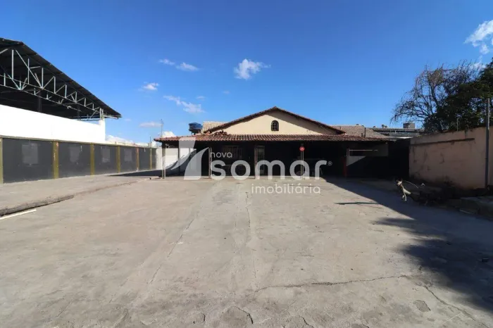 Casa para aluguel, 3 quartos, 4 vagas, Bom Pastor - Divinopolis/MG